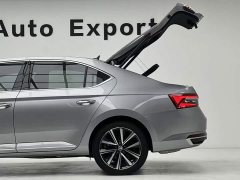 Skoda Superb TSI280 DSG Prestige - ფოტო 10