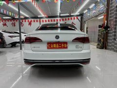 Volkswagen Bora 200TSI DSG Smart Travel PRO - ფოტო 3