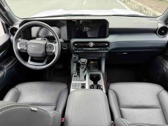 Toyota Prado 2.4T All-Purpose TX 5-Seater - photo 9
