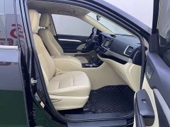 Toyota Highlander 2.0T FWD Elite 5-Seater - ფოტო 12