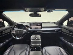 Lincoln Explorer 2.0T AWD Premium - ფოტო 11
