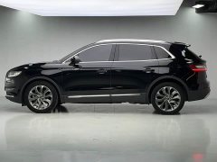 Lincoln Explorer 2.0T AWD Premium - ფოტო 15