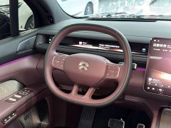 NIO ES8 Six-Seat Executive Signature Edition - ფოტო 16