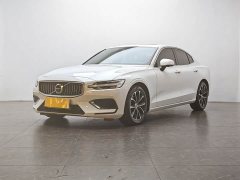 Volvo S60 2020 T4 Inscription Luxury - ფოტო 1