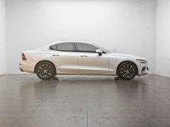 Volvo S60 2020 T4 Inscription Luxury - ფოტო 10