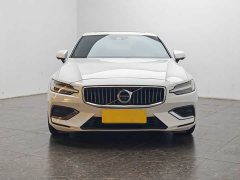 Volvo S60 2020 T4 Inscription Luxury - ფოტო 5