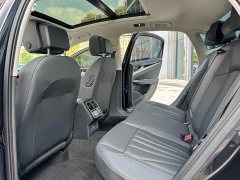 Volkswagen Passat Outstanding Edition 380TSI Starry Sky Dragon Ascendant Version - ფოტო 12