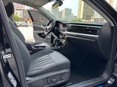 Volkswagen Passat Outstanding Edition 380TSI Starry Sky Dragon Ascendant Version - ფოტო 13