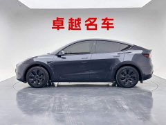 Tesla Model Y Rear-Wheel Drive - ფოტო 7
