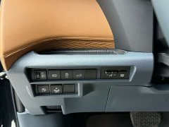 Toyota Gravia 2.5L Hybrid Comfort Edition - photo 16