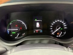 Toyota Gravia 2.5L Hybrid Comfort Edition - photo 17