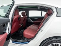 BMW 5 Series 2024 525Li M Sport Package - ფოტო 14