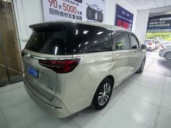 Buick GL8 ES Luxe Enjoyment Edition - ფოტო 9