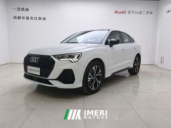 Audi Q3 Sportback 40 TFSI Fashion Version