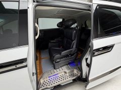 Honda Elysion 2.0L e:HEV Luxury Prestige Edition - ფოტო 11