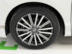 Honda Elysion 2.0L e:HEV Luxury Prestige Edition - ფოტო 8