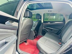 Volkswagen Passat 380TSI Luxury - ფოტო 6
