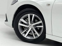 Honda Civic 2022 180TURBO CVT Premium Edition - ფოტო 11
