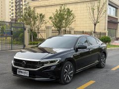 Volkswagen Passat Facelift 330TSI Luxury - ფოტო 1