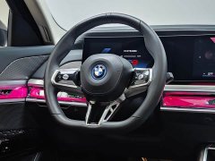 BMW i7 eDrive50L Leading M Sport Package - ფოტო 15