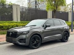 Volkswagen Touareg 3.0TSI Sharp Enjoyment Edition Jet Black Sport Package - ფოტო 1