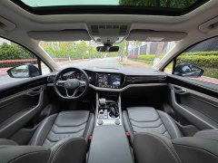 Volkswagen Touareg 3.0TSI Sharp Enjoyment Edition Jet Black Sport Package - ფოტო 9
