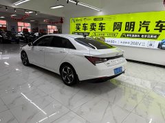 Hyundai Elantra 1.5L CVT Luxury - ფოტო 4