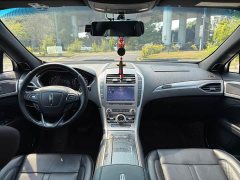 Lincoln MKZ 2020 2.0T MONO Limited Edition Elegant Version MONO White - ფოტო 12