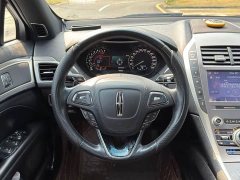 Lincoln MKZ 2020 2.0T MONO Limited Edition Elegant Version MONO White - ფოტო 20