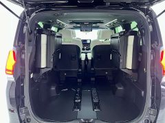 Lexus LM 2020 300h 7-Seater Elegant Edition - ფოტო 15