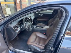 Volvo S60 B4 Smart Luxury Edition - ფოტო 8