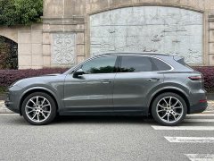 Porsche 2019 Cayenne 3.0T - ფოტო 3