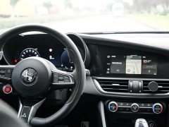 BMW Alfa Romeo Giulia 2024 2.9T V6 520HP Four-Leaf Clover Super Sport Black Edition Limited - ფოტო 14