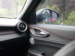 BMW Alfa Romeo Giulia 2024 2.9T V6 520HP Four-Leaf Clover Super Sport Black Edition Limited - ფოტო 9
