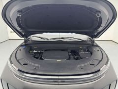 Li Auto L7 Max - ფოტო 18