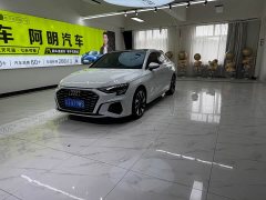 Audi A3 A3L Limousine 35 TFSI Fashion Sport - ფოტო 1