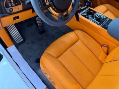 Rolls-Royce Cullinan Black Badge - ფოტო 9