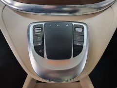 Mercedes-Benz V-Class V 260 L Long Wheelbase Luxury Edition - ფოტო 12