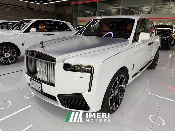 Rolls-Royce Cullinan 6.7T Black Badge - ავტომობილი ჩინეთიდან