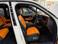 Rolls-Royce Cullinan 6.7T Black Badge - ფოტო 13