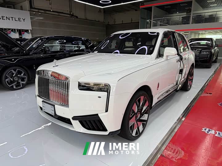 Rolls-Royce Cullinan 6.7T Automatic - ავტომობილი ჩინეთიდან