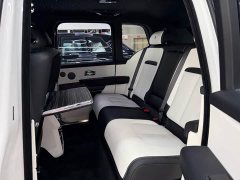 Rolls-Royce Cullinan 6.7T Automatic - ფოტო 6
