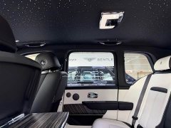 Rolls-Royce Cullinan 6.7T Automatic - ფოტო 9