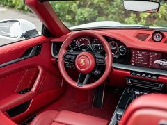 Porsche 911 Carrera Cabriolet 3.0T - ფოტო 11