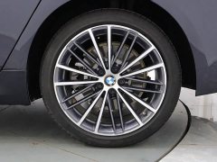 BMW 5 Series 530Li Premier M Sport Package - ფოტო 13