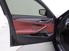 BMW 5 Series 530Li Premier M Sport Package - ფოტო 17