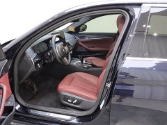 BMW 5 Series 530Li Premier M Sport Package - ფოტო 18