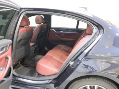 BMW 5 Series 530Li Premier M Sport Package - ფოტო 19