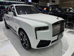 Rolls-Royce Cullinan Black Badge - ფოტო 2