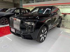 Rolls-Royce Cullinan Black Badge - ფოტო 1